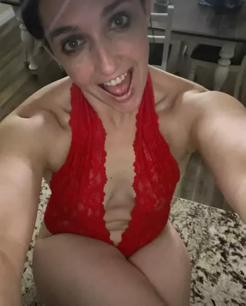 Want to be “best friends” with a naughty mom? by whatstheduckyducky