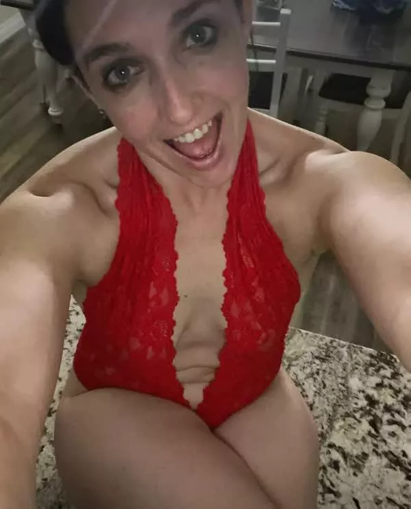 Want to be “best friends” with a naughty mom? posted by whatstheduckyducky