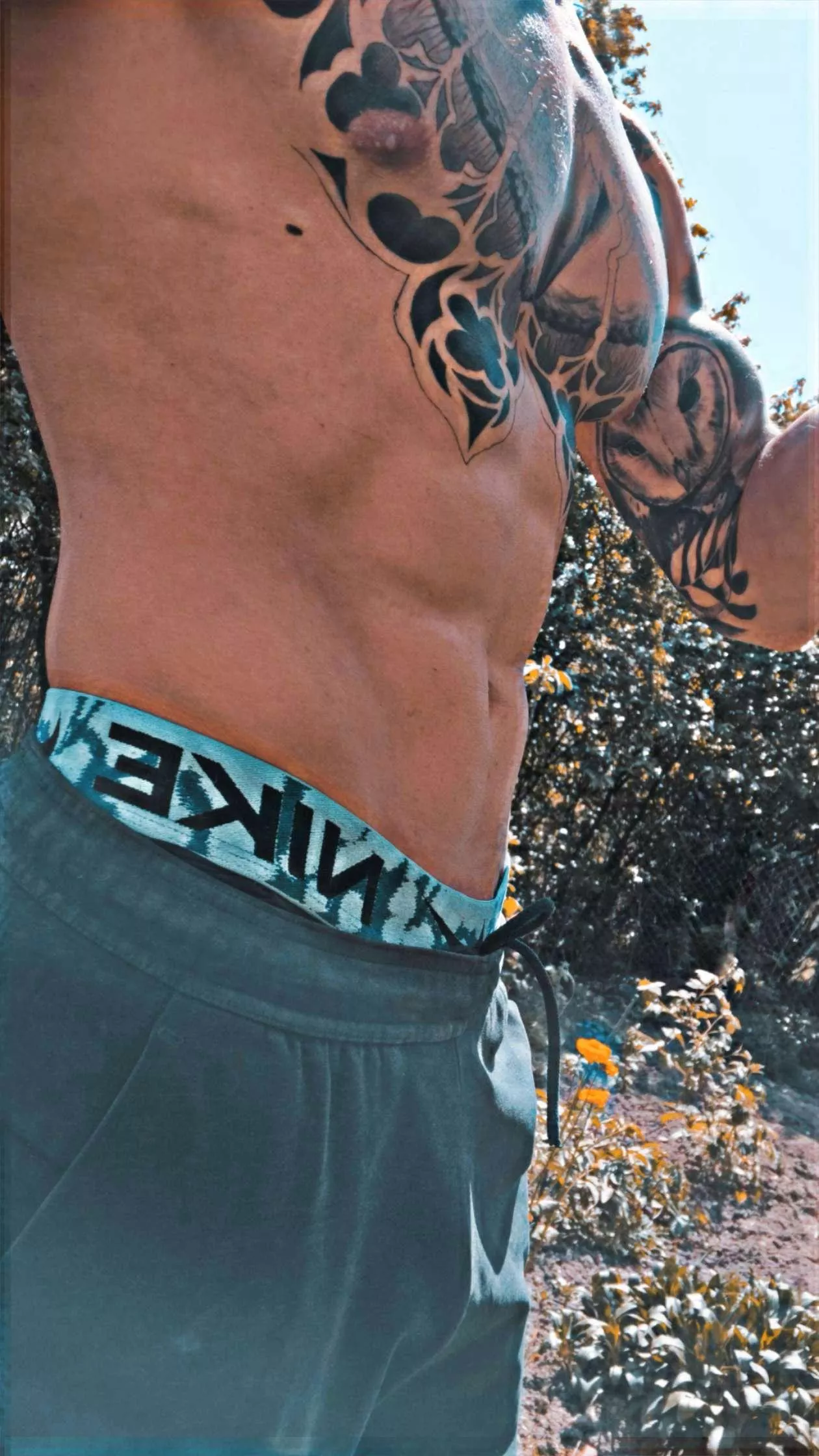 Weirdo posted by Lookatthestars1234