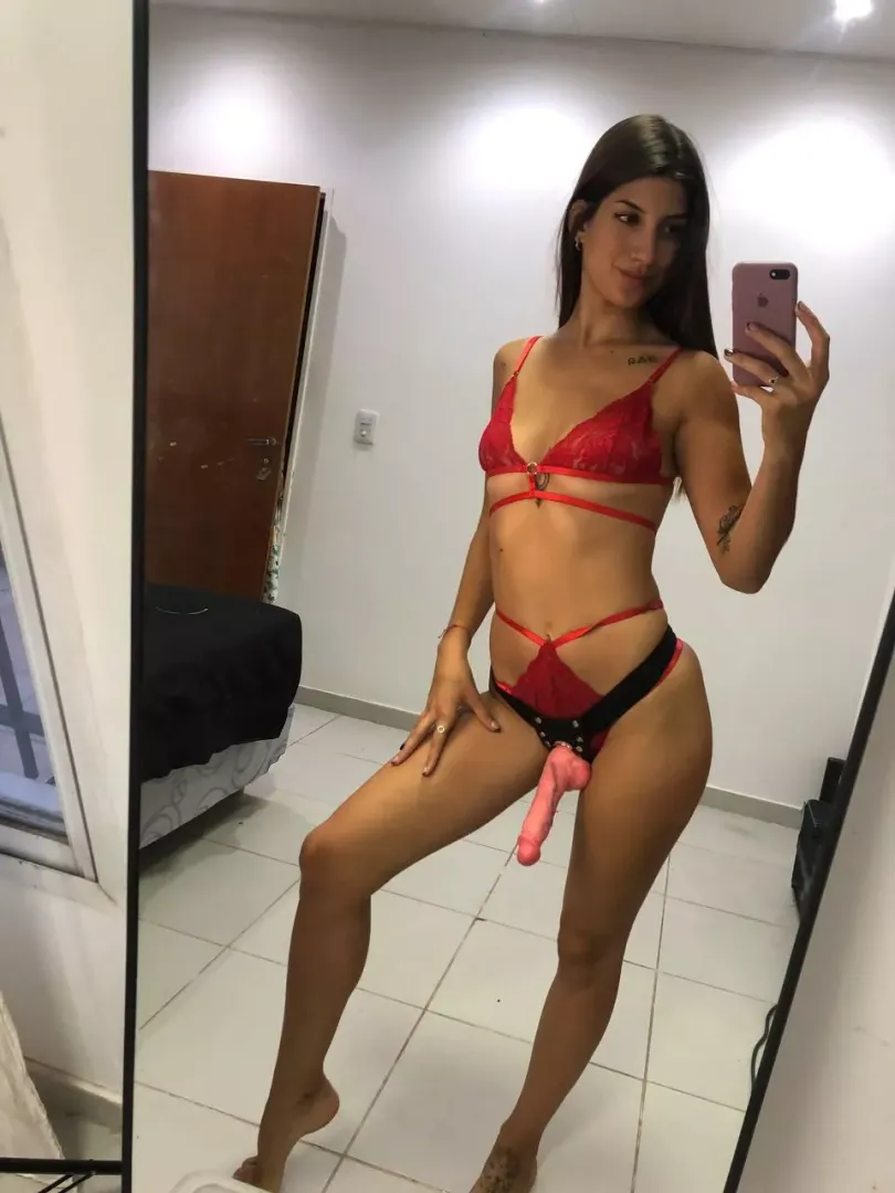 Would you go on a second date with me if you knew I wanted to fuck you in the ass hole? posted by BawdyDiver