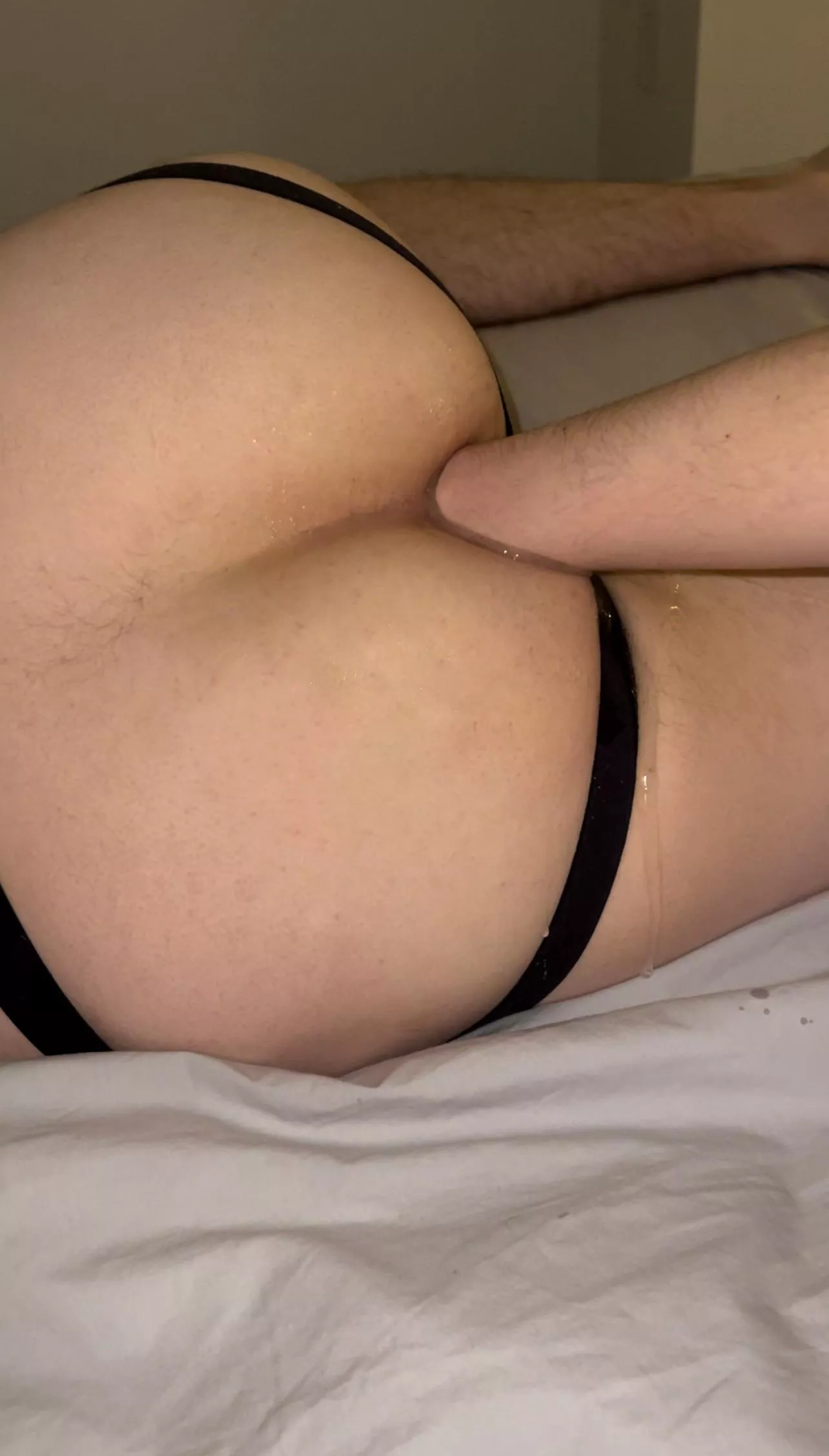 18 sub need hot tops to watch me fist myself posted by verygay-throwaway