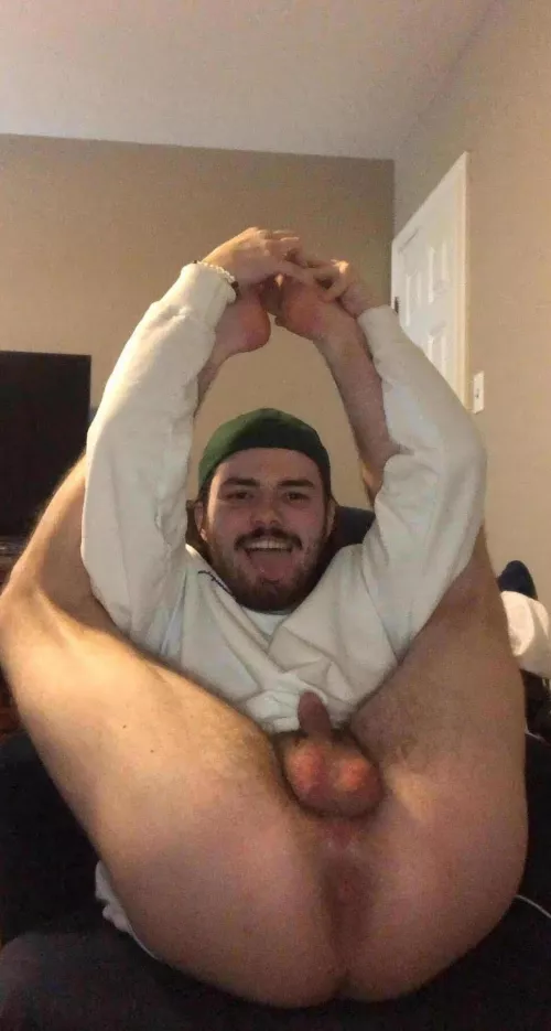 22 goon pig lookin for verbal doms/bros sc liamlovelaugh by Aggressive-Camera-92