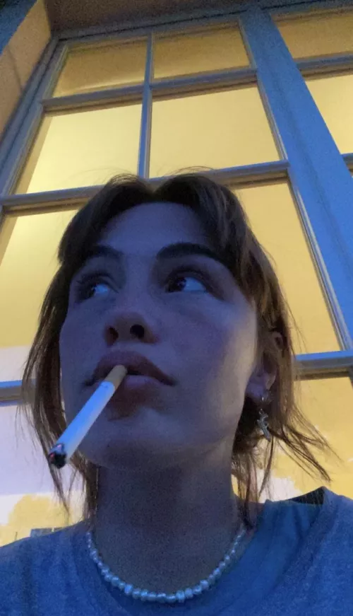 A bratty dangle by darkpoetries