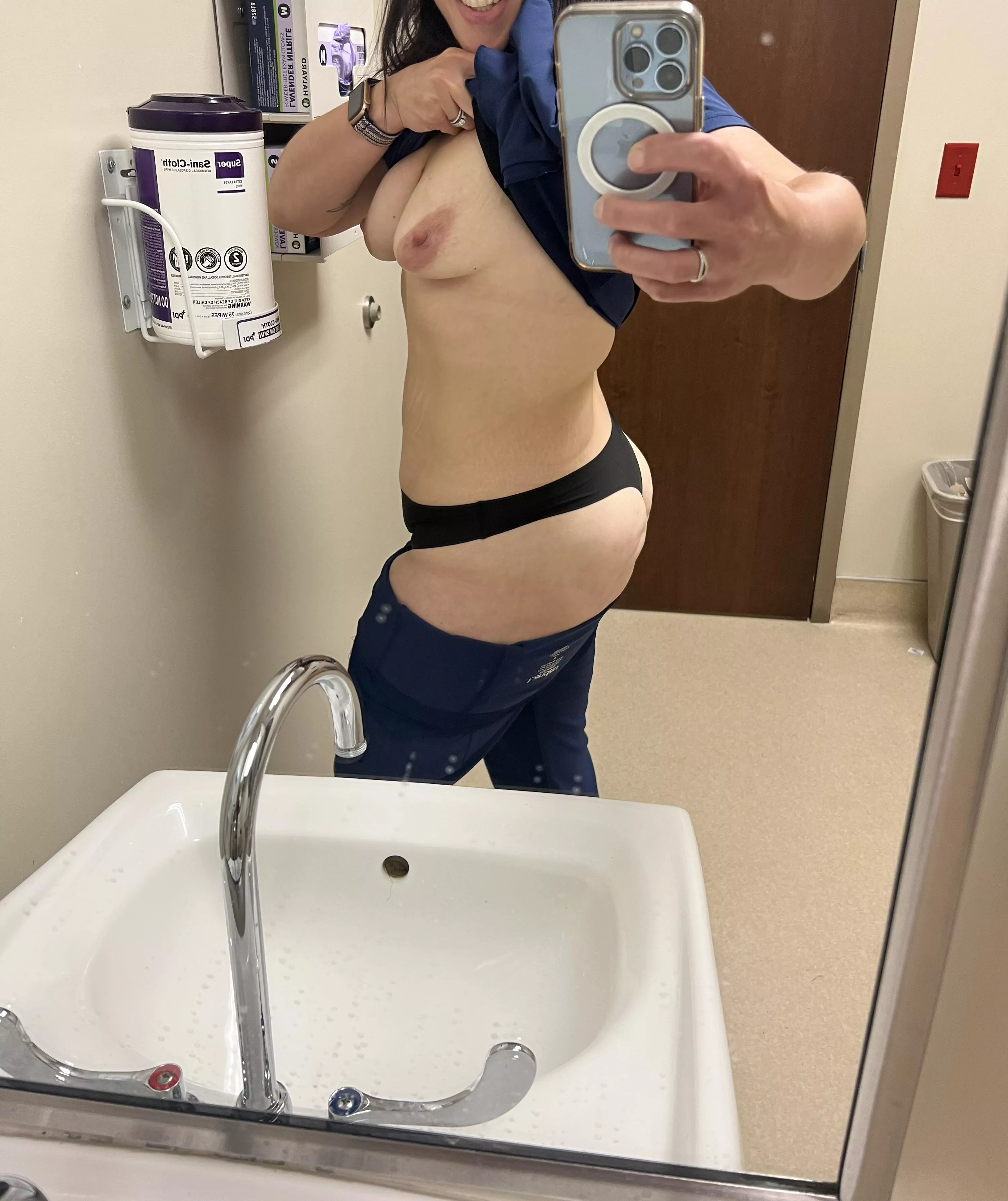 Be honest… would you fuck a happily married mom of four  posted by RaynaNThunder