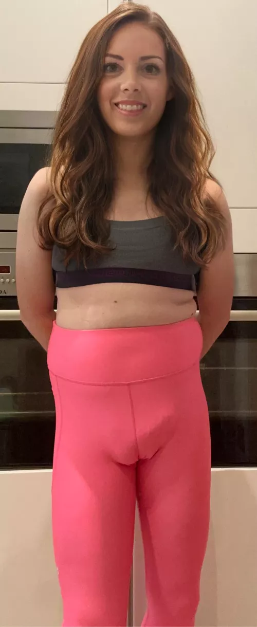 Bit too excited for the gym  by Chloe-lovesit