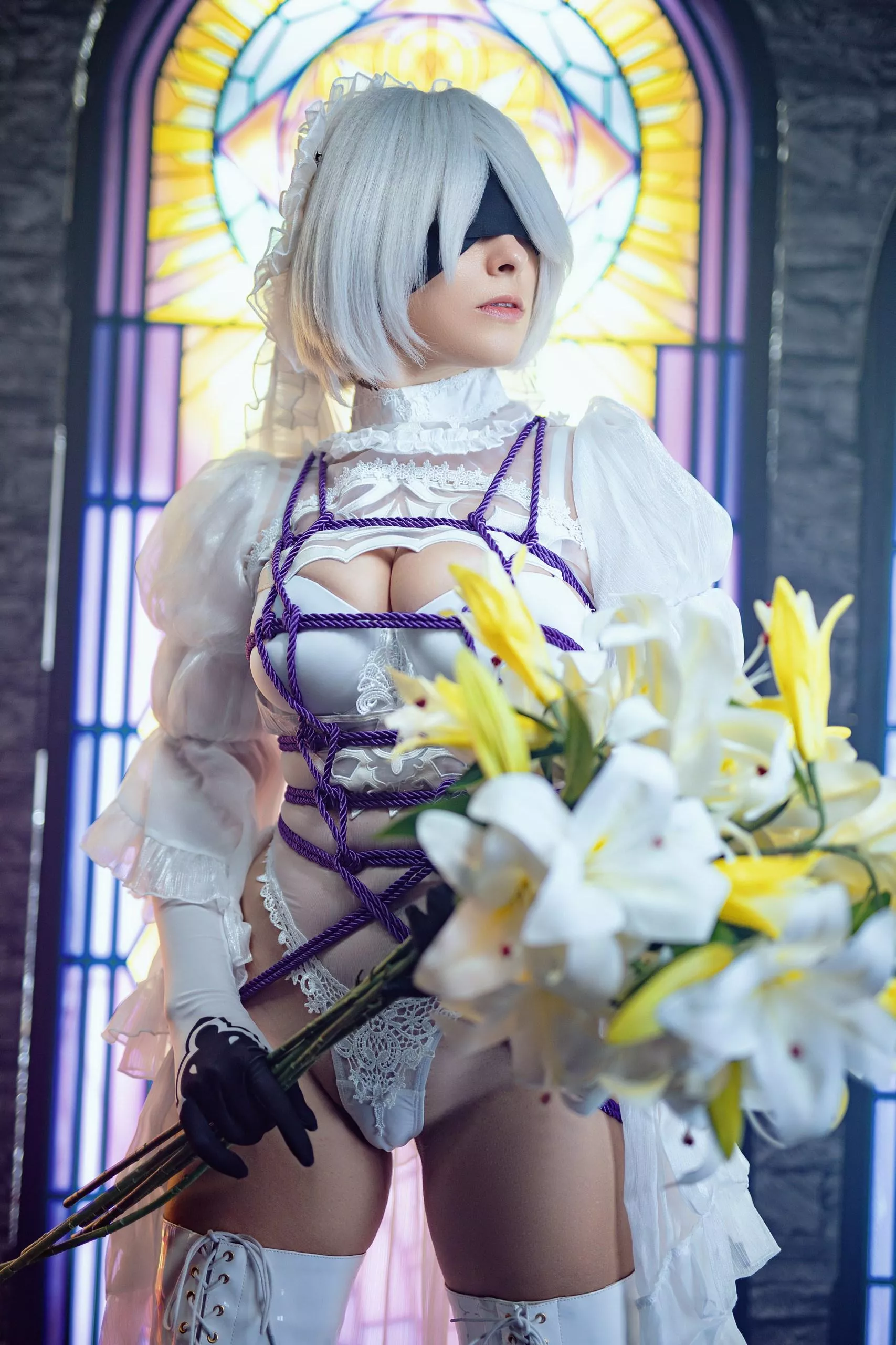 Bride 2B in shibari from Nier Automata by Yuna Kairi posted by YunieSunshine