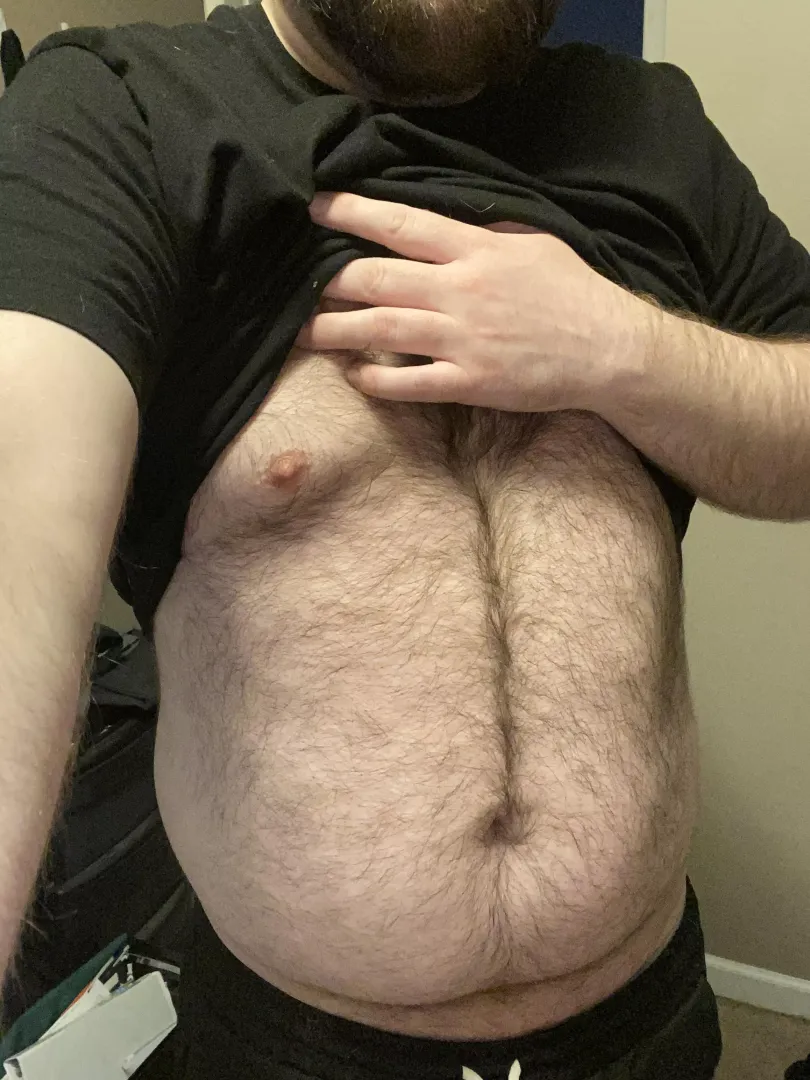 Come cuddle with this 30 year old daddy bear by jc71420