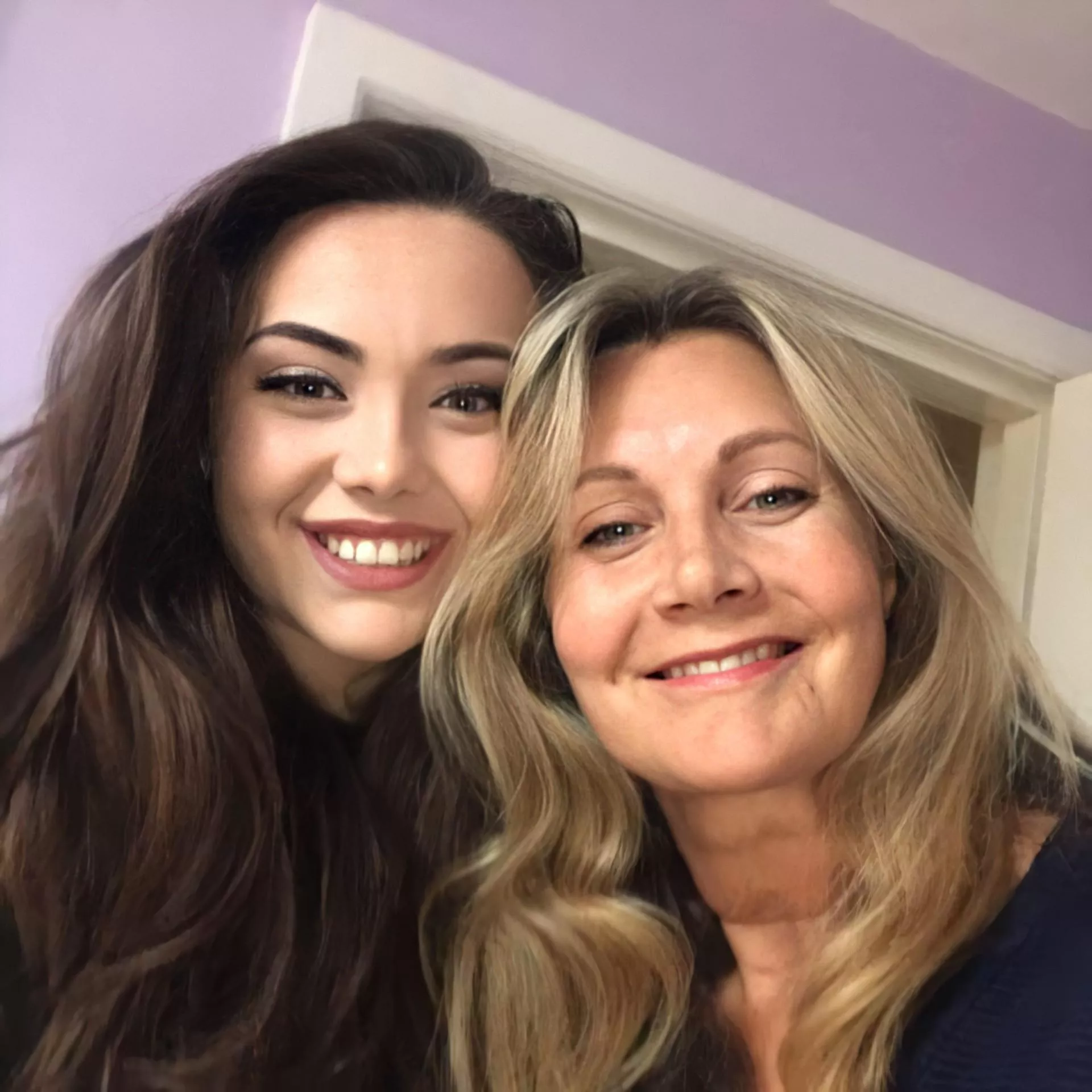 Daughter vs mother [2] posted by HollyAirItsRain