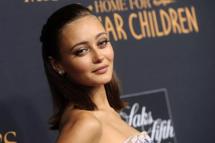 Ella Purnell  by Sufficient_Elk7956