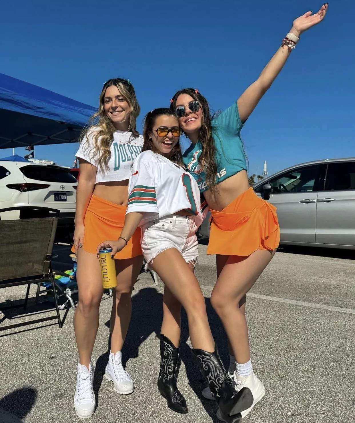 Football tailgate  posted by tennisa_zelal