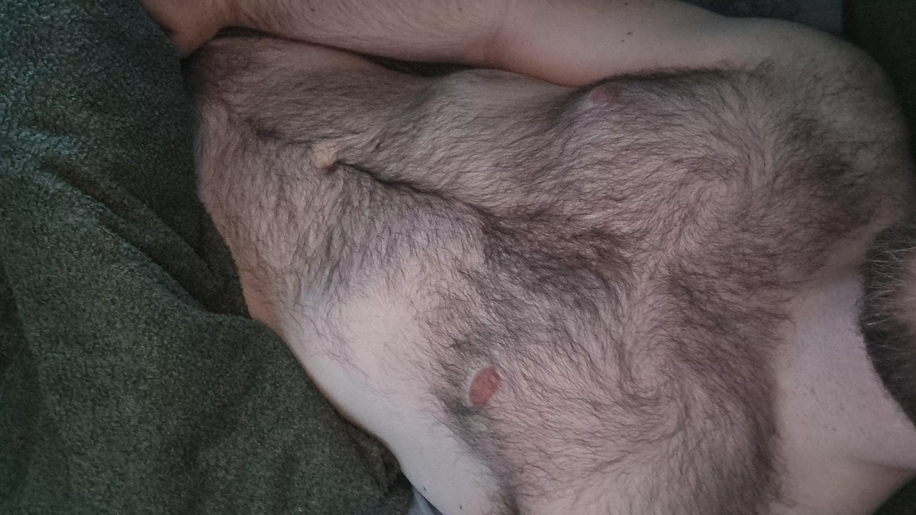 Good Morning posted by lookatmenakedpls