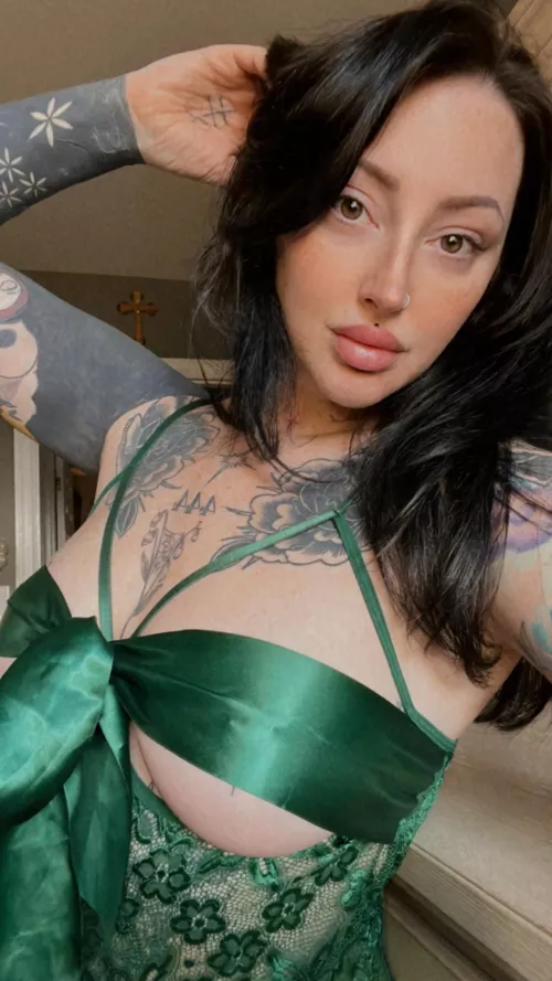 Green is definitely my color. by jes010