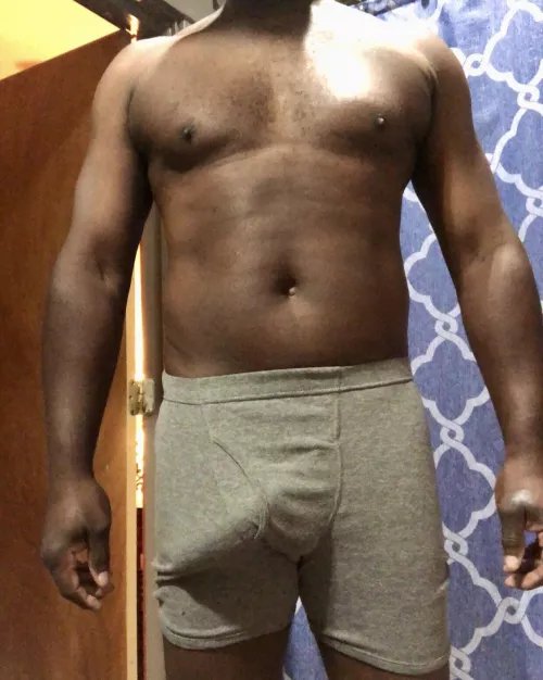 Hey🤷🏾‍♂️🤷🏾‍♂️ by Ok_Bar_9813