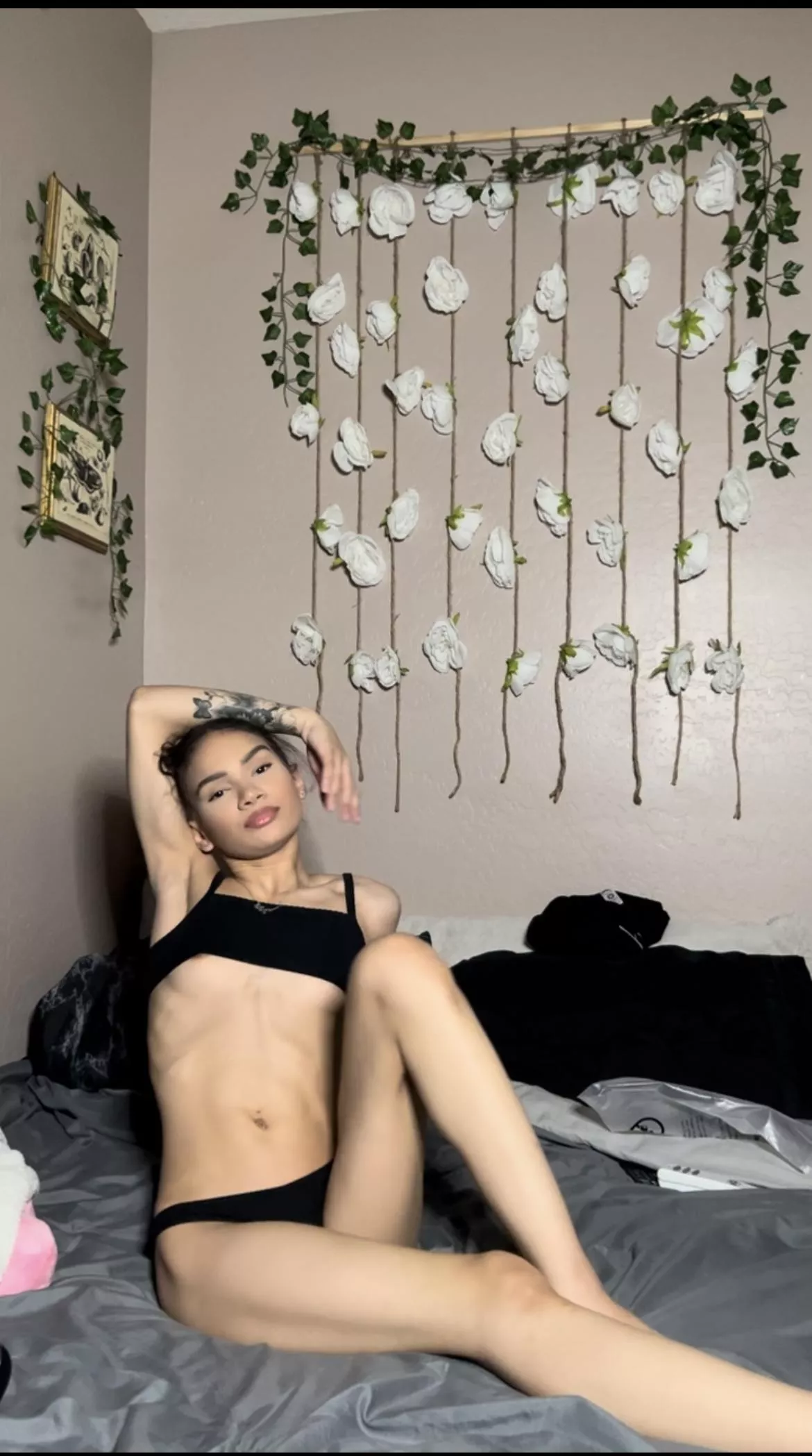 I got thin long legs posted by yourcutiegerman