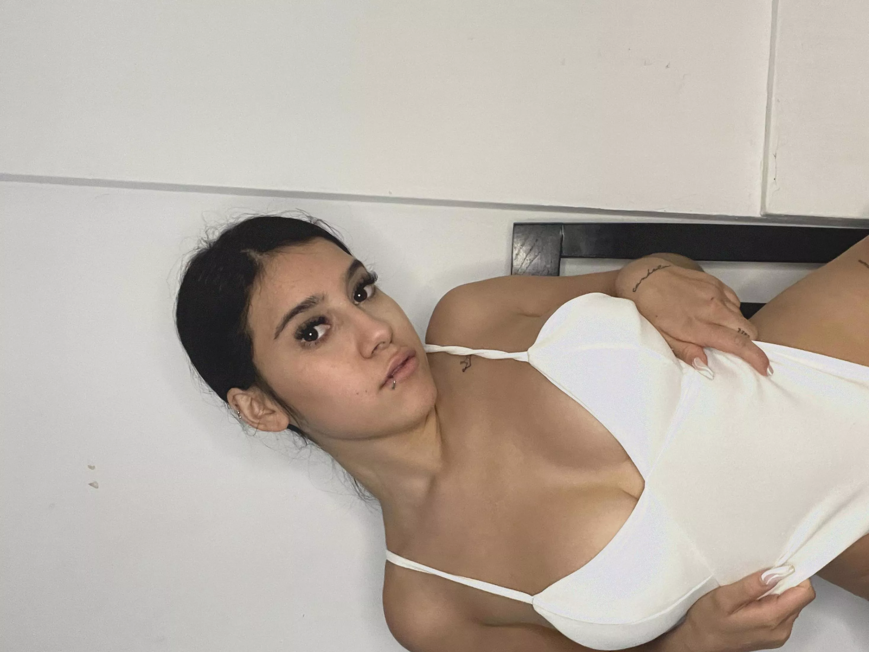 I like to be eaten by handsome guys posted by jefrey3060