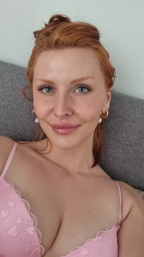 Just a horny mom... <3 (F54) [IRTR] by Pretty_Eyese