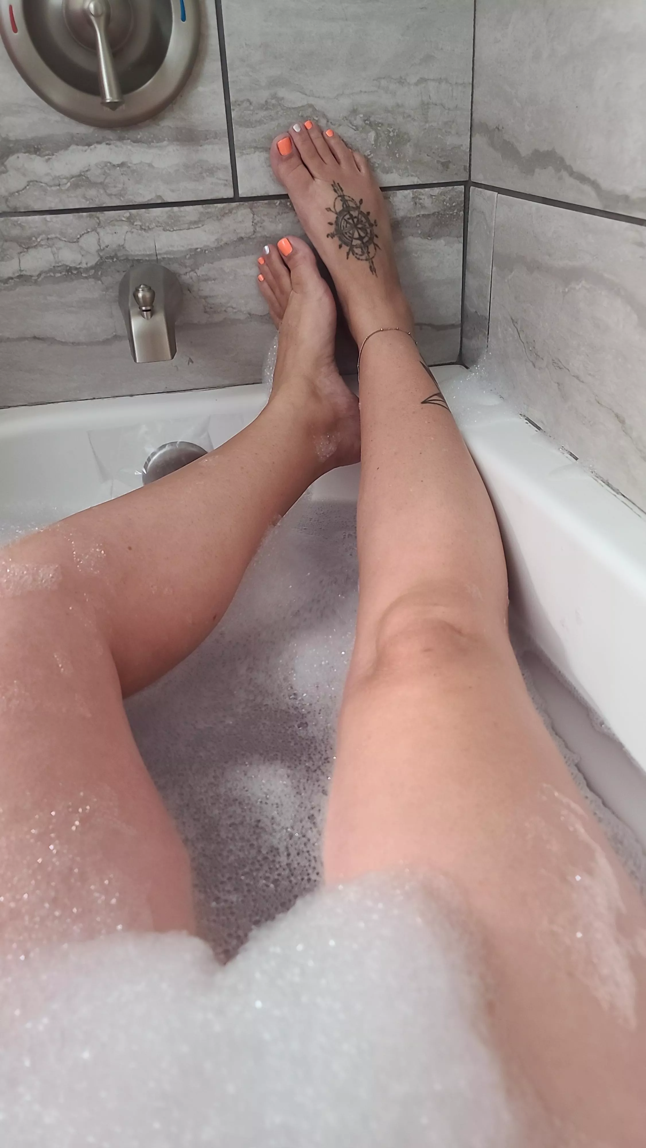 Love a nice bubble bath!  posted by Alise-040110