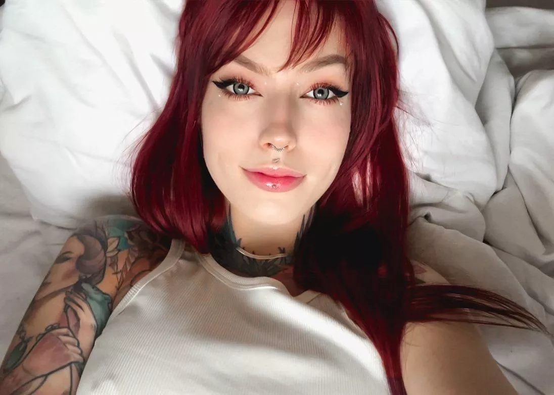 Now I'm redhead :)) posted by hot_hellyrite