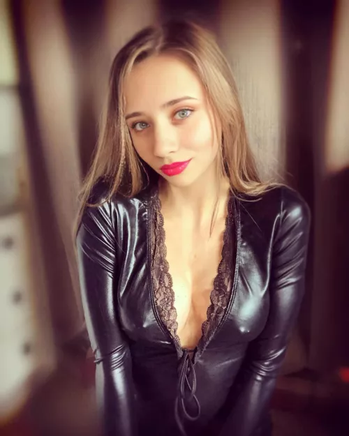 Sexy in leather jacker by AxeDJcreeper210