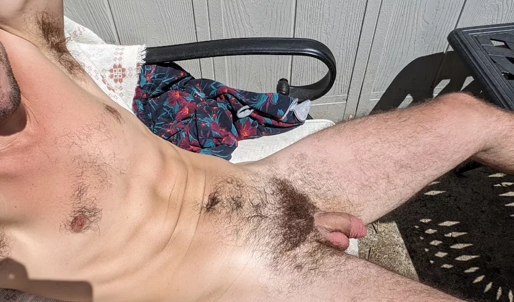 Soft and sweaty in the Sun posted by Swiftwitit1