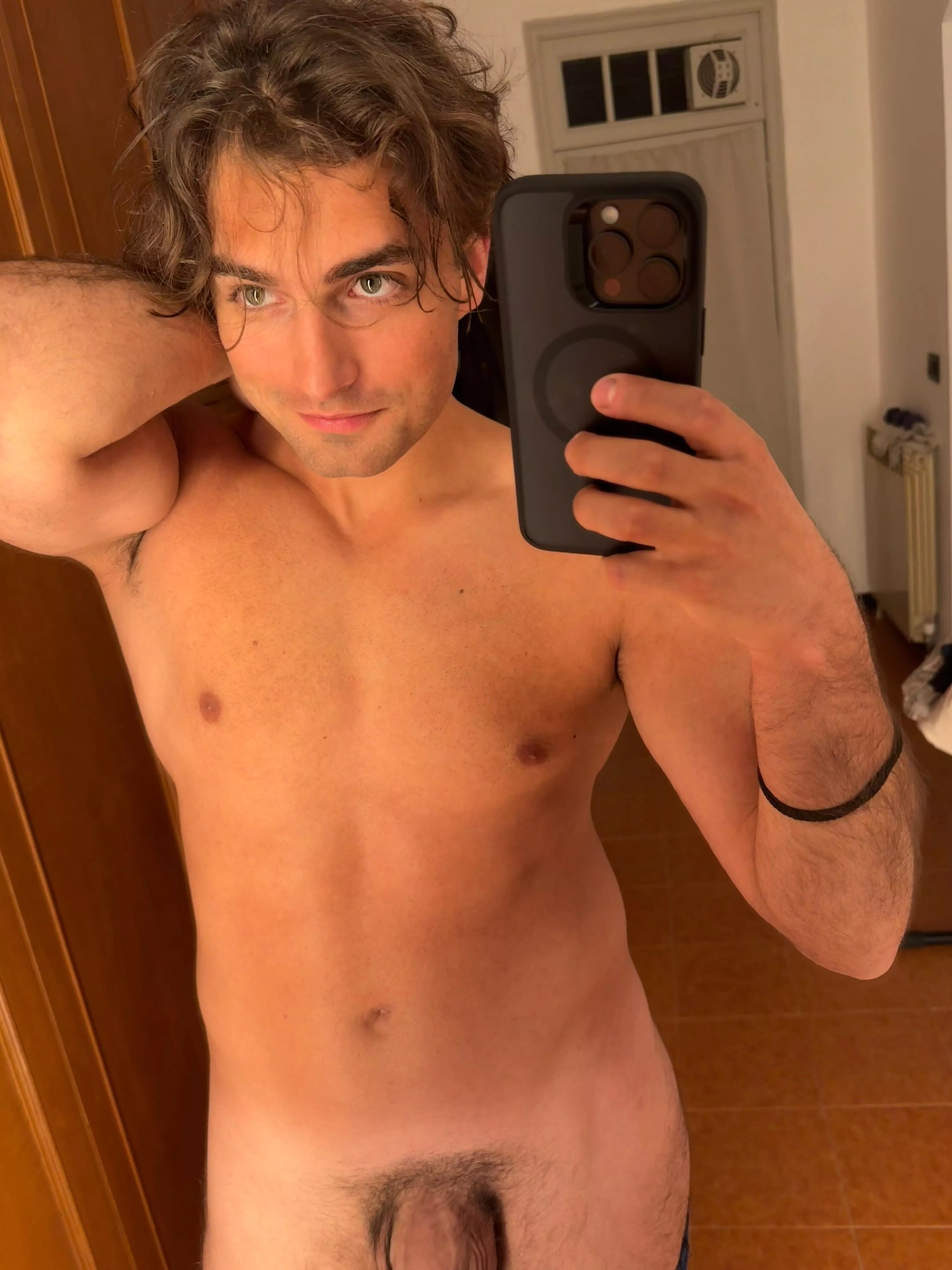 Tell me ur first thought… posted by HardHors3