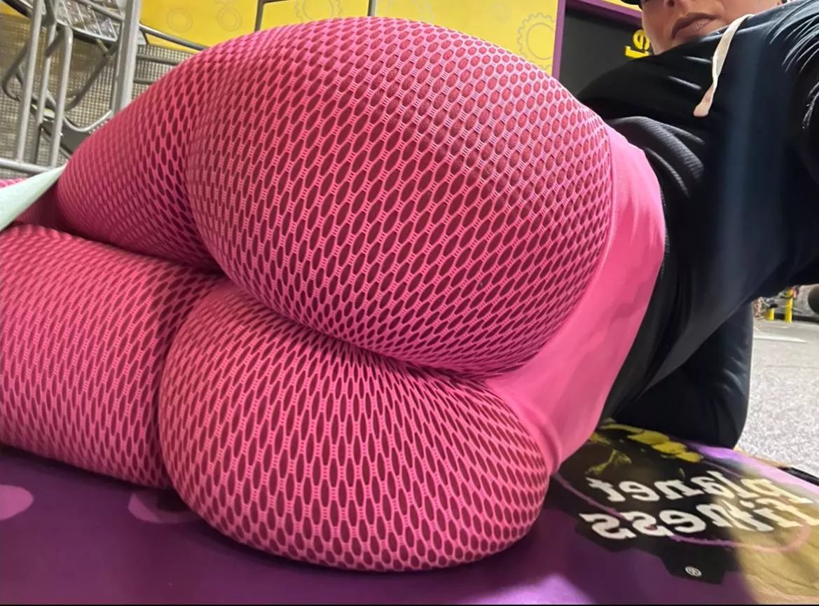 The best type of distraction  posted by HotWetHailey