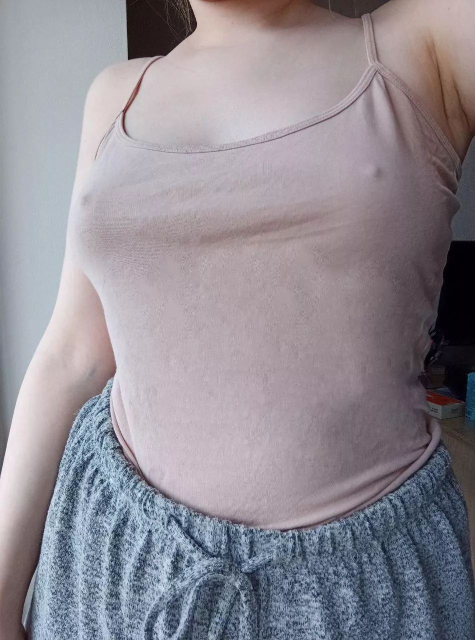 Tuesday braless for you posted by pixiiie_chloe
