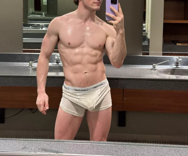 twinks add realnftwunk;) by tootnum