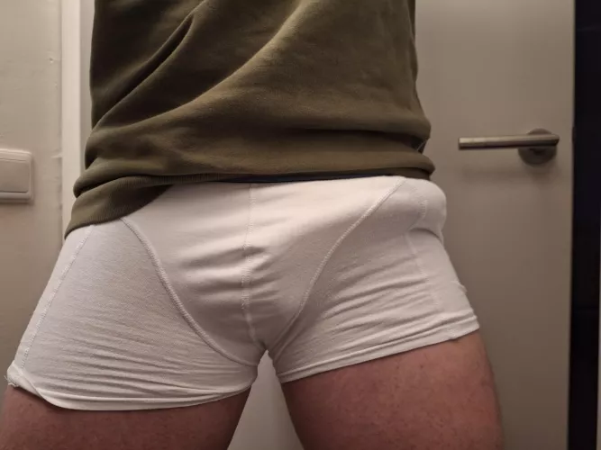 Unpack it, grab it, lick it :p by DutchBulge