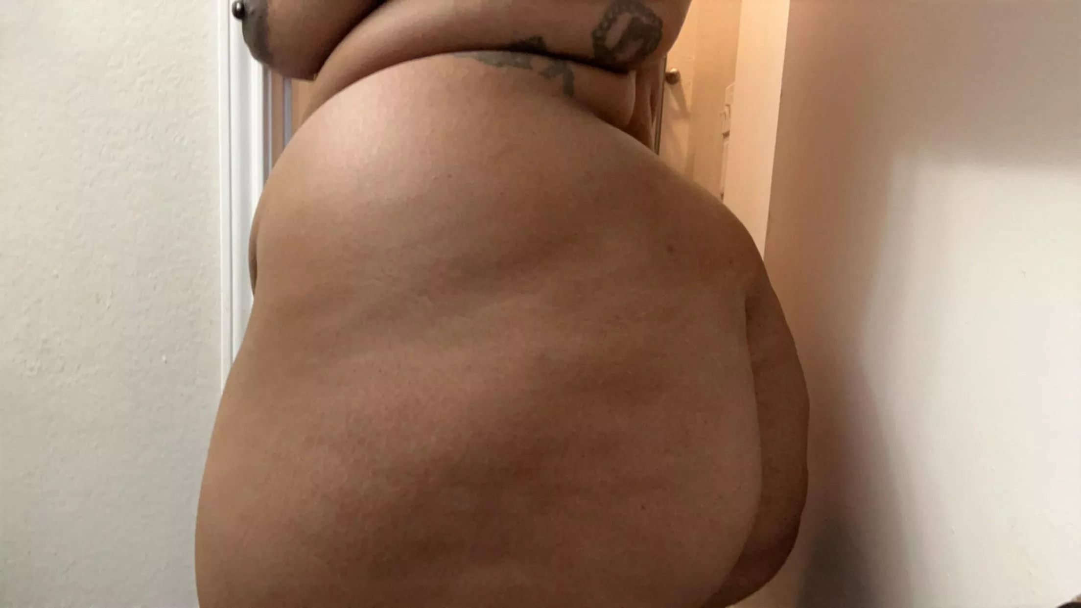 Who wanna see it clap 👏 posted by Psychological_Owl943