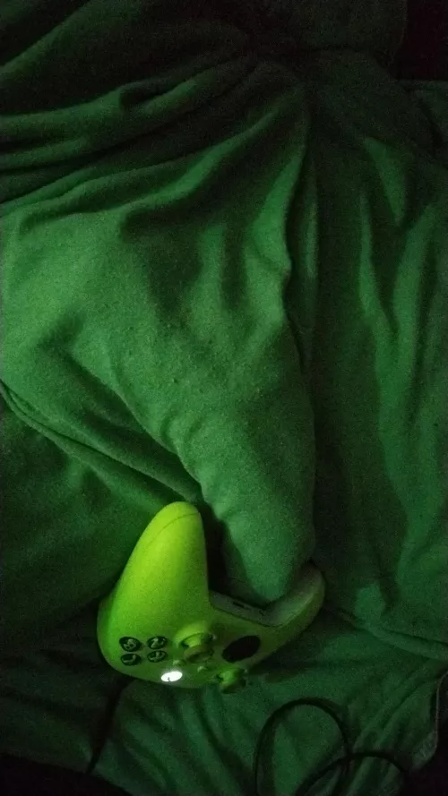 You roll over on the sleepover and see this what do you do by Acceptable-Egg5342