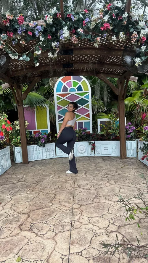 Your classy gf by gabyyxmorenoo