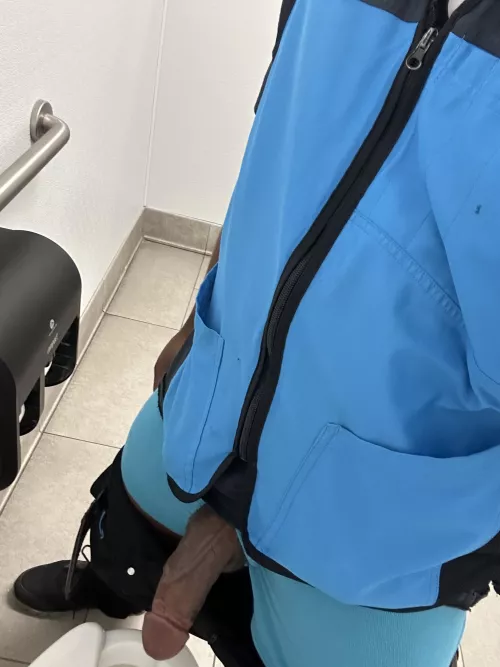 Your package will be arriving soon… 📦 must get it hard with no hands by StimmyNeutron91