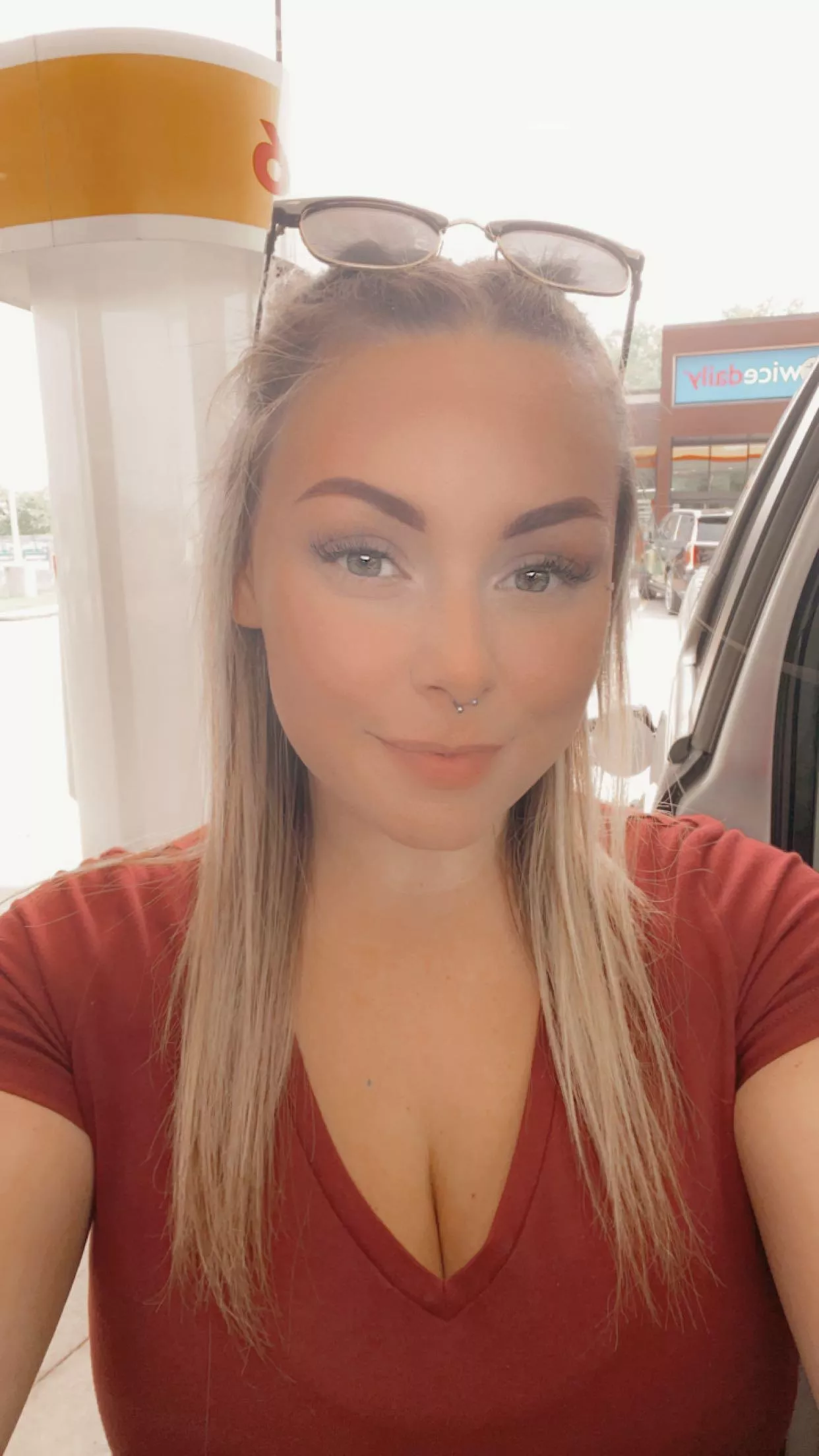 24F-college dropout posted by RodriguezCarol780