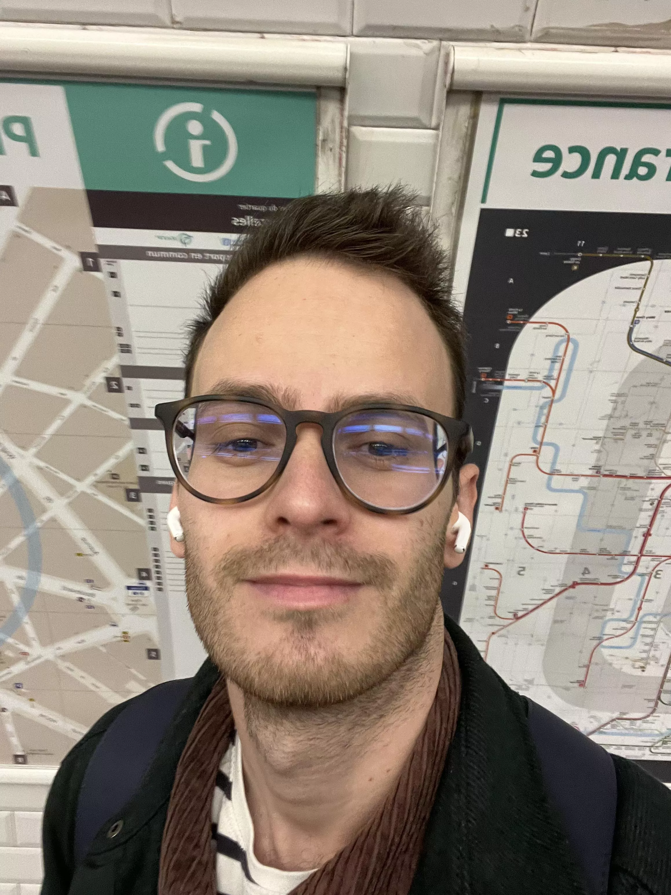 [25] The struggle of the daily commute is real 🥹 posted by fraxxx_98