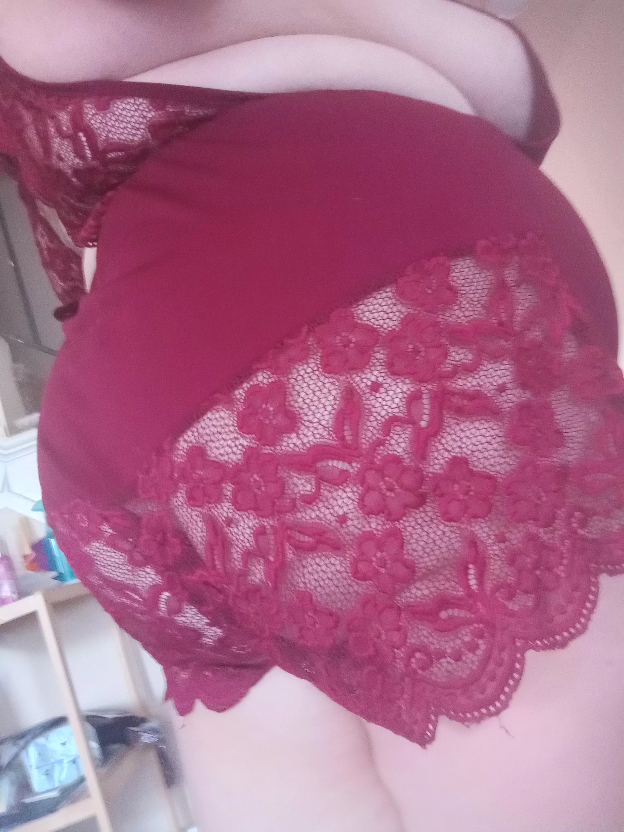 Ass in lingerie, anyone? posted by BubbleMine35