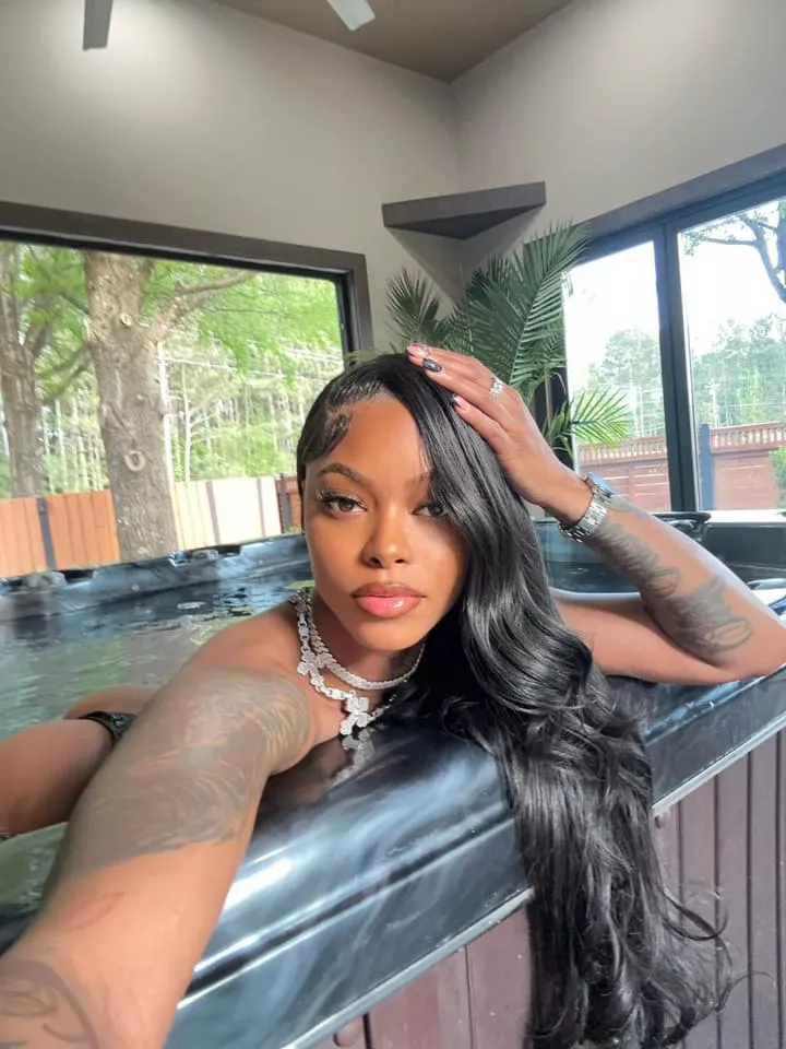 Big Boss Vette posted by TheOneWhoKnocks_13_