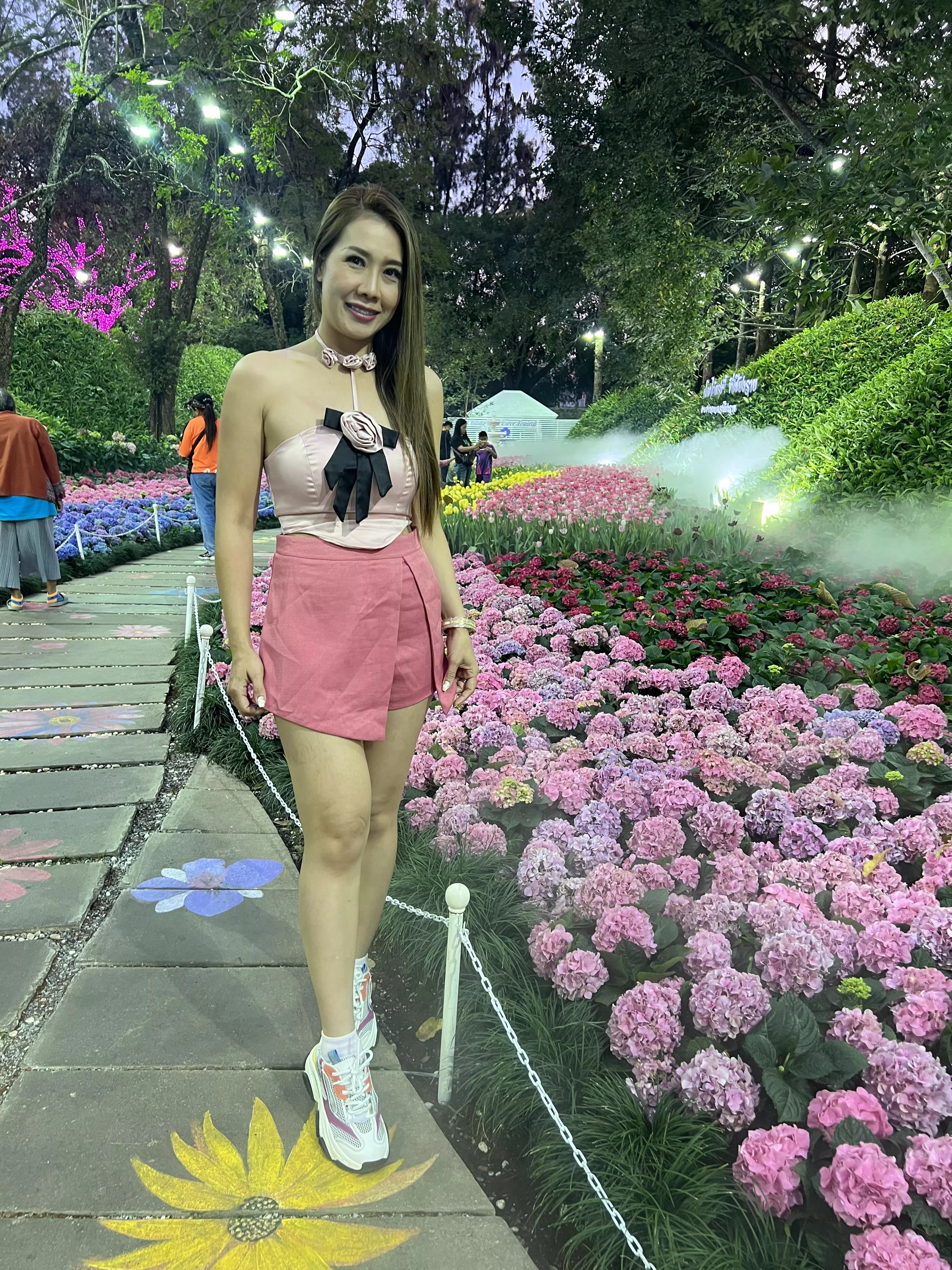 Do you like my outfit? posted by Top-Most-2517