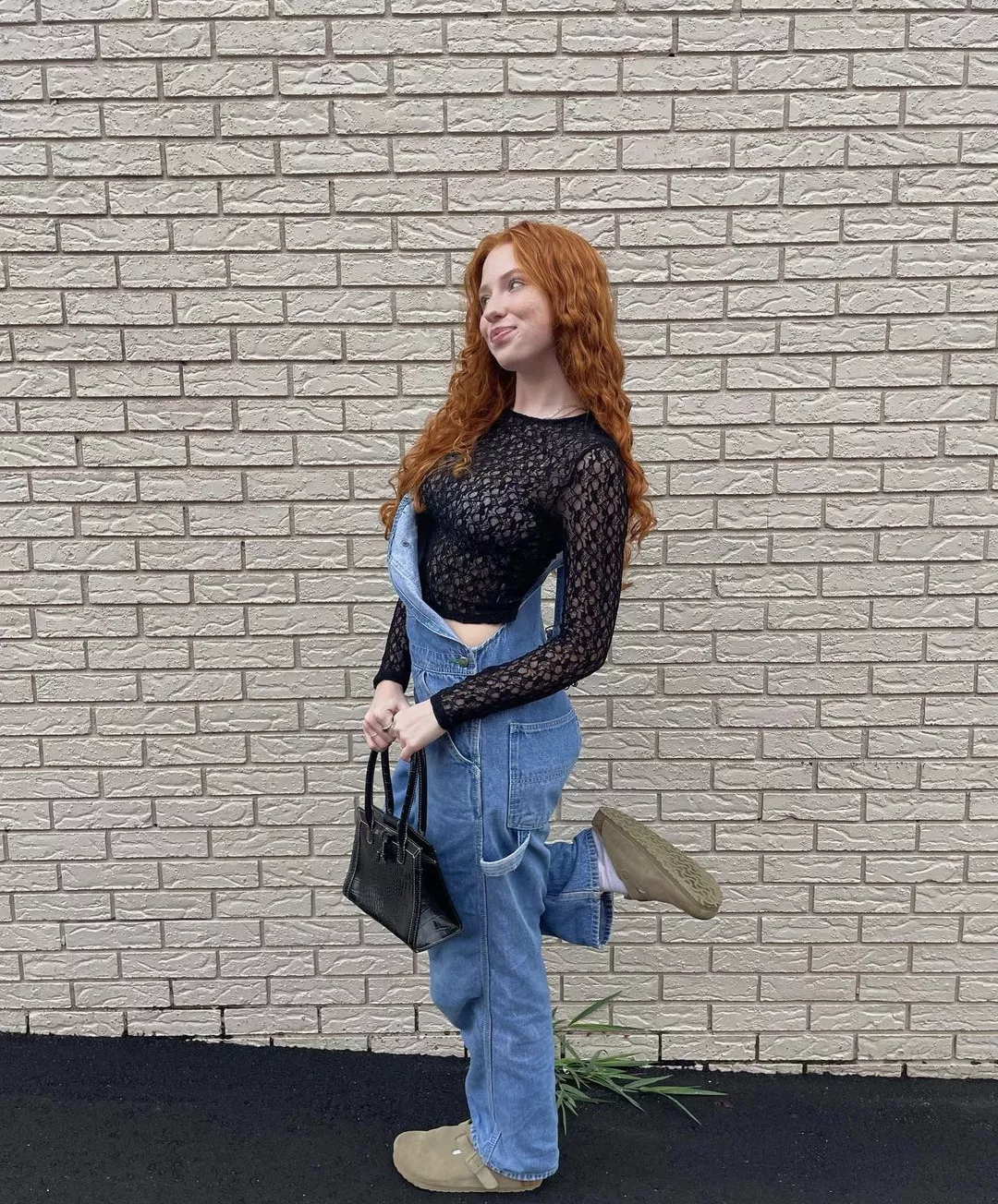 Farm Girl in the City posted by Yourpervfriend