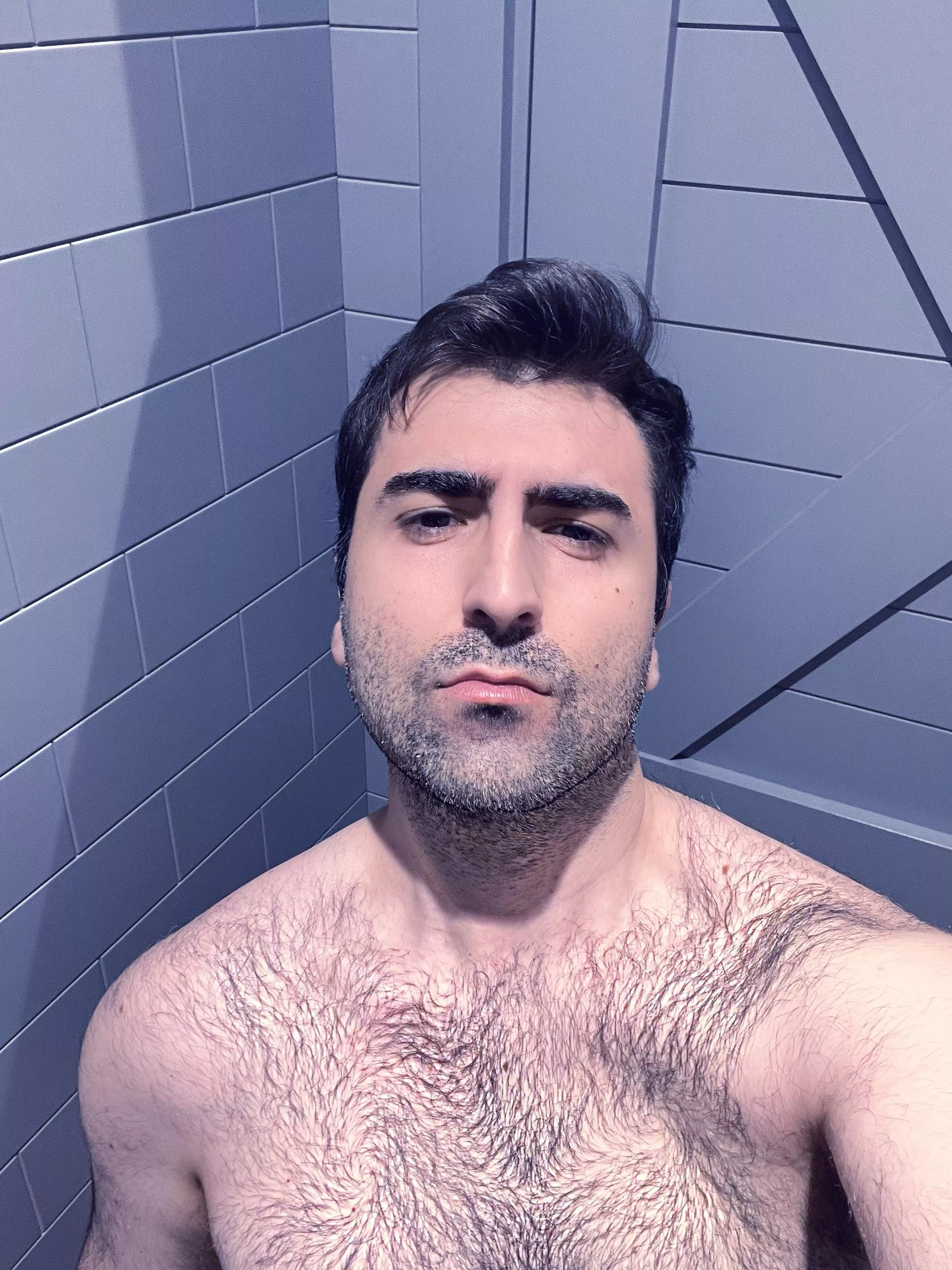 Had to sneak in a quick selfie whilst in the changing rooms 😆🫶🏻 posted by jd447x