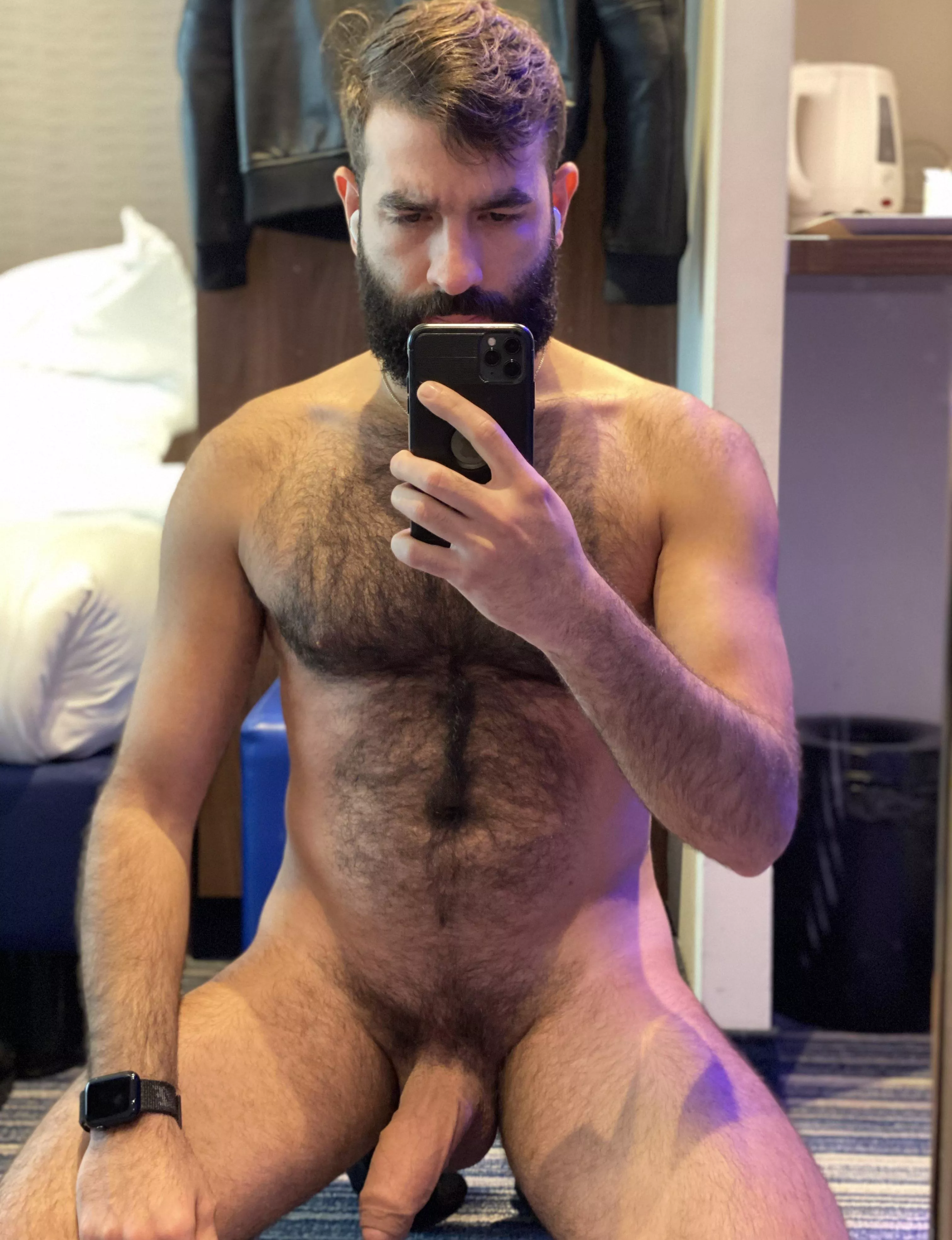 Hello there 😙 posted by CalumZatou