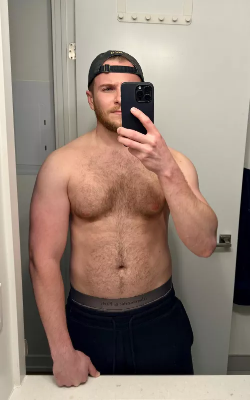 Hey bros, can you actually help me out and tell me what kind of body type I have? by Illegal1993