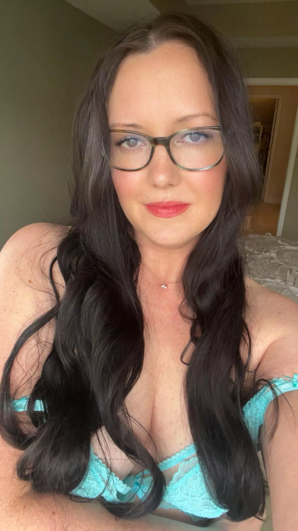 Hoping to have fun tonight {f} posted by Swift_jennis8