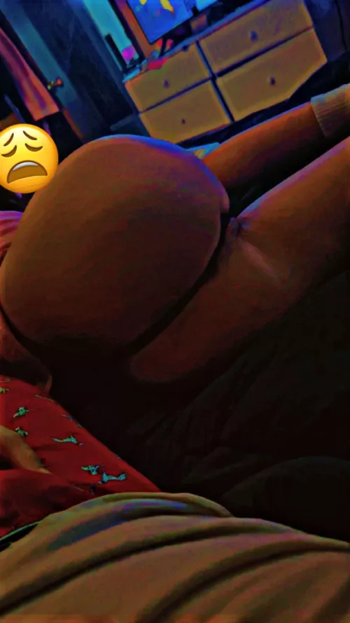 Hump Day Cheeks by BigPressure24