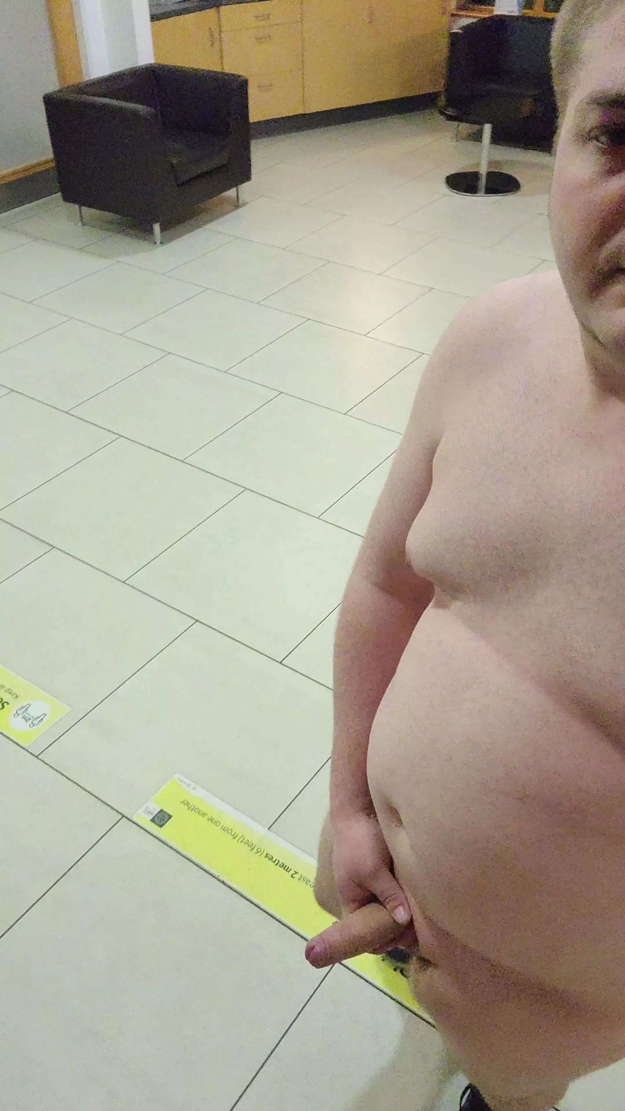 If only the patients knew what happens in the waiting area posted by Sas-Island