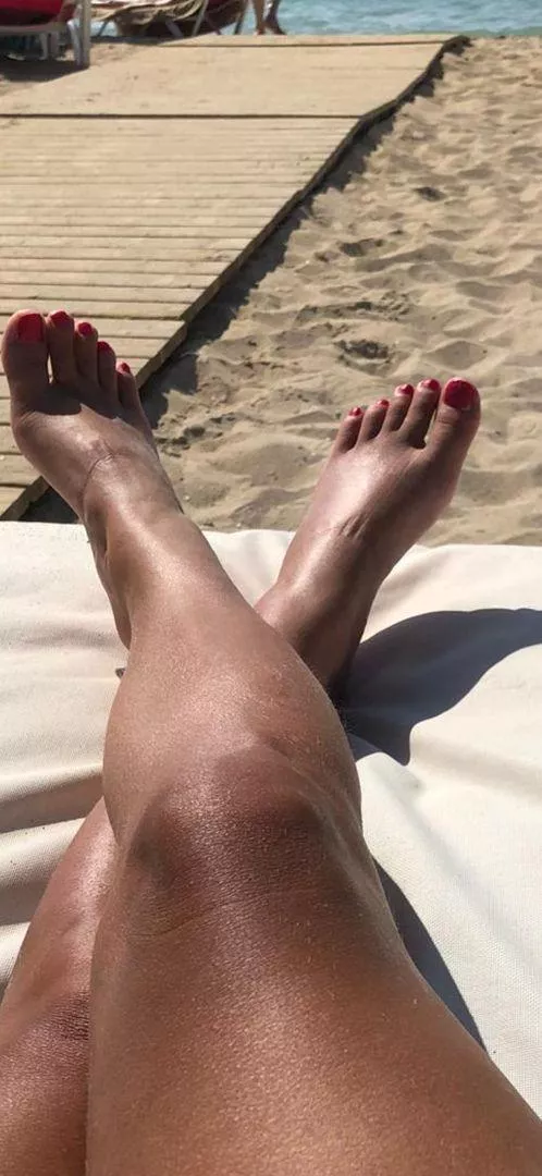 Just chill posted by ahlem1971