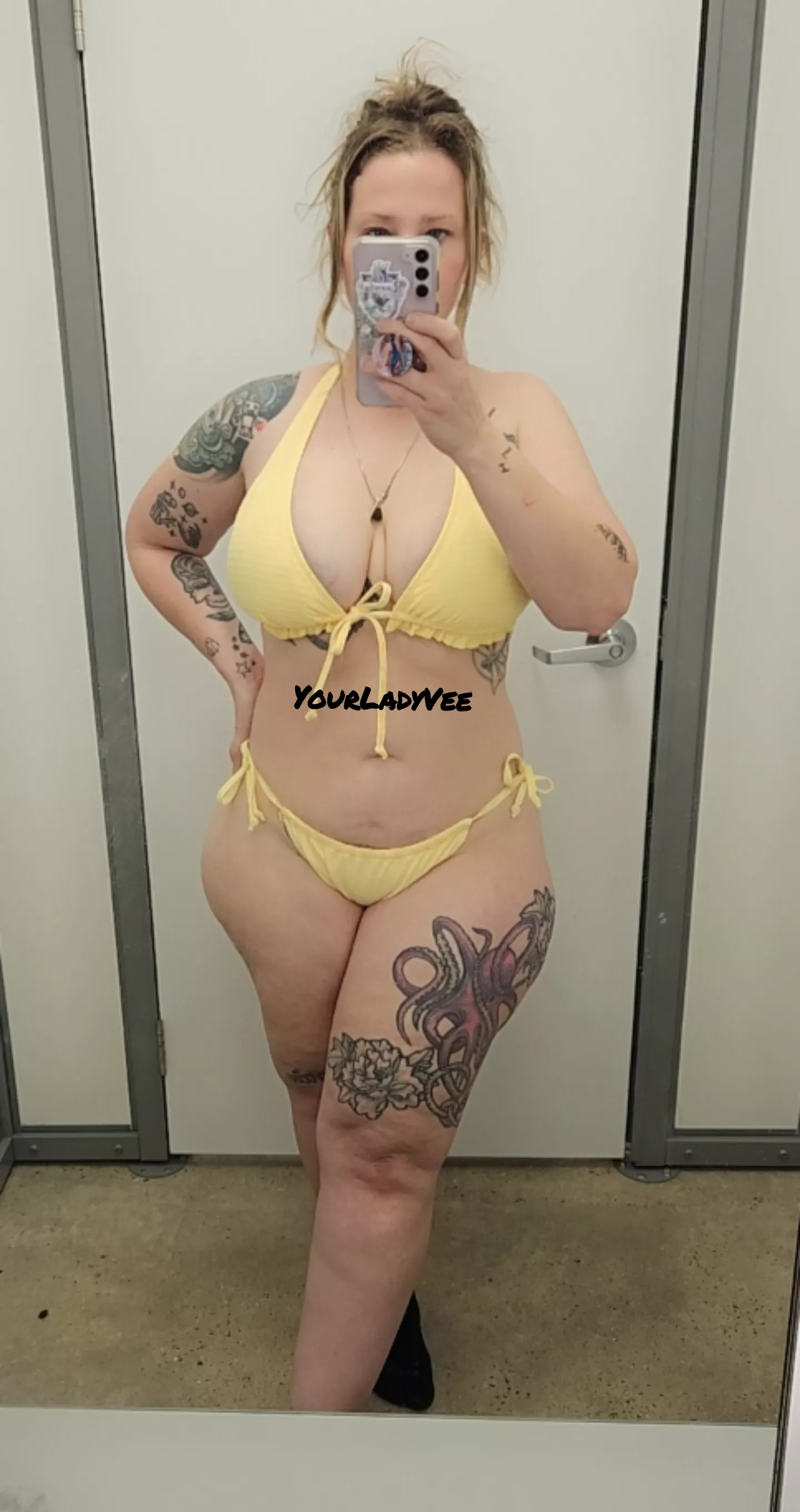 More kids = a more full milf body posted by YourLadyVee