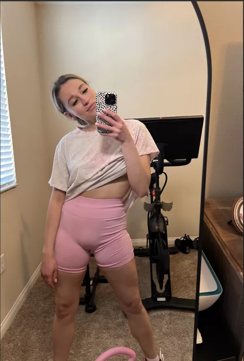 ready for that workout! (f) by Itsmetate