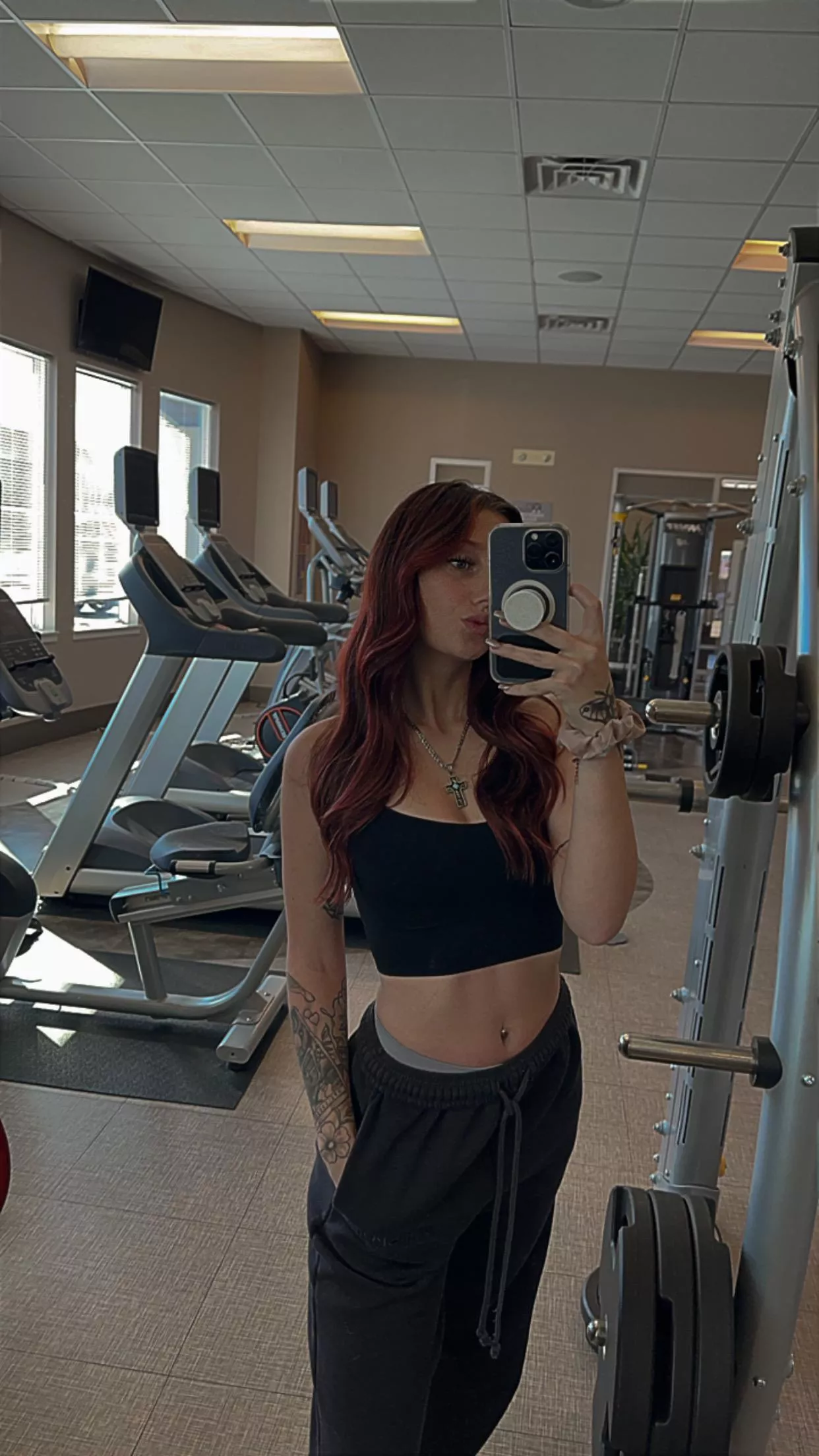 Showing my midriffs posted by sweetlove273