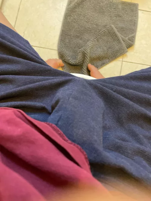 So hard by Manilovefrogs1297